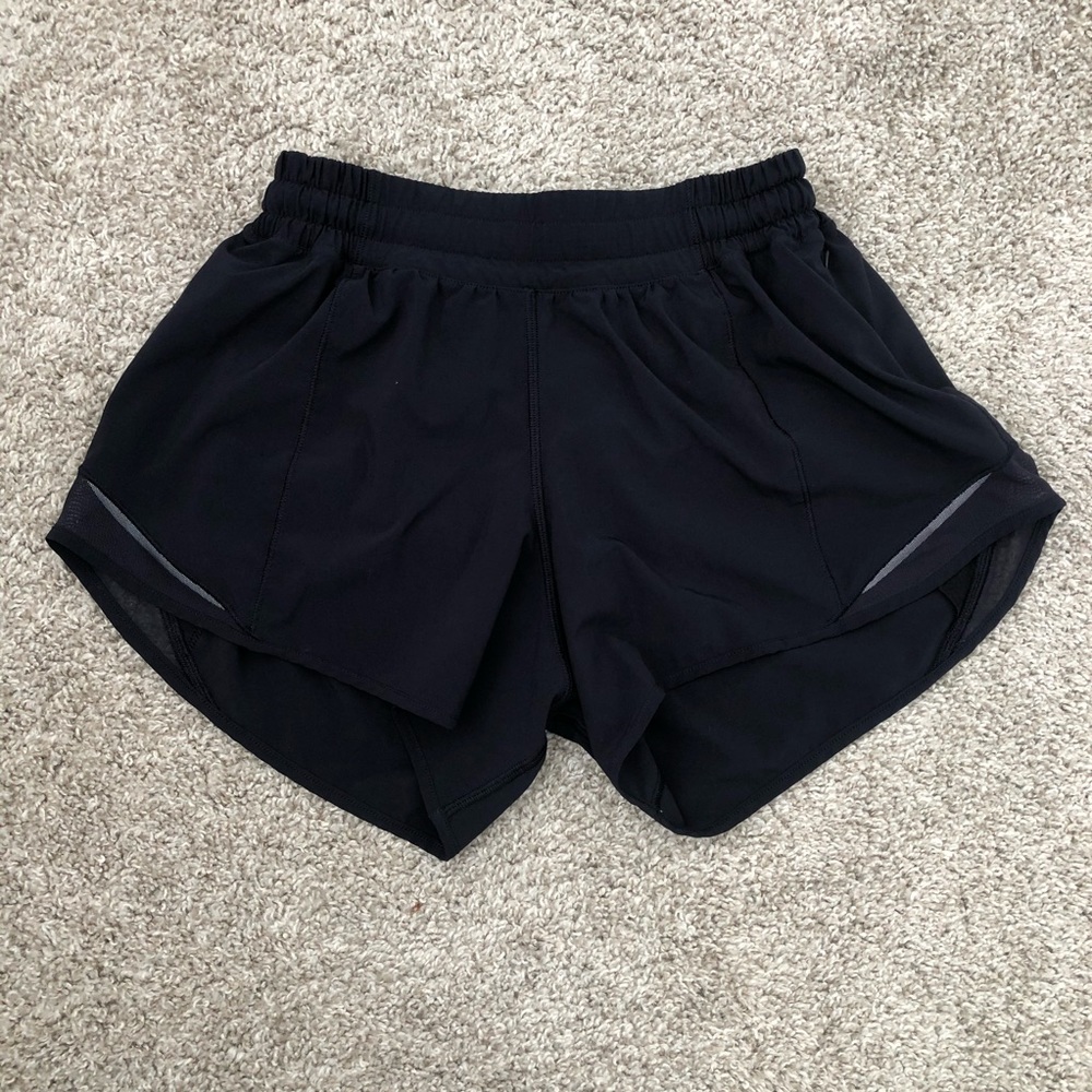 Lululemon Navy Hotty Hot Short 2.5” inseam